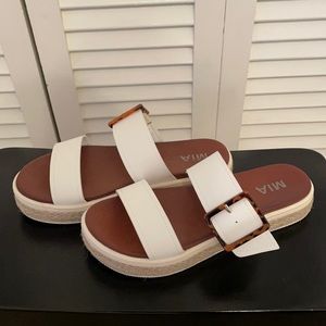 MIA Platform Sandals